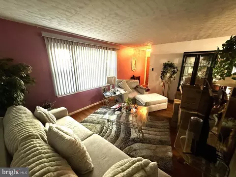12204 Bluhill Rd, Silver Spring, MD 20902 photo 5