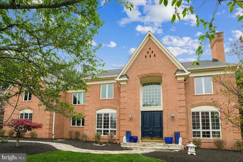 12640 Travilah Rd, Potomac, MD 20854