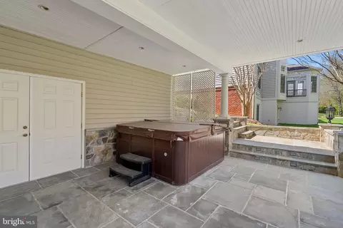Exterior - 17516 Ashton Green Dr, Sandy Spring, MD 20860 photo 9 of 11