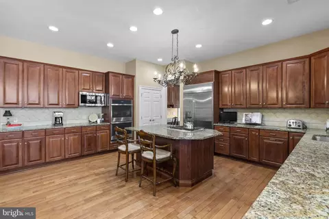Kitchen - 17516 Ashton Green Dr, Sandy Spring, MD 20860 photo 3 of 6