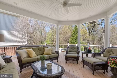 Exterior - 17516 Ashton Green Dr, Sandy Spring, MD 20860 photo 6 of 11