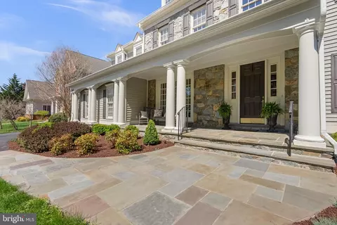 Exterior - 17516 Ashton Green Dr, Sandy Spring, MD 20860 photo 5 of 11