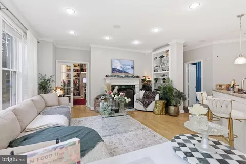 Living - 904 Milestone Dr, Silver Spring, MD 20904 photo 2 of 3