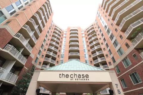 7500 Woodmont Ave #S611, Bethesda, MD 20814