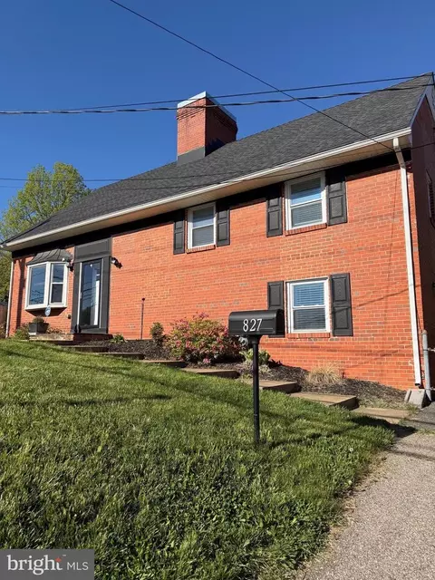 827 University Blvd W, Silver Spring, MD 20901