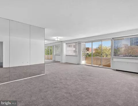 4515 Willard Ave #708S, Chevy Chase, MD 20815