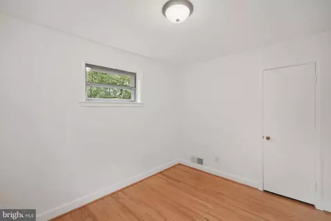 Bedroom - 10207 Brunswick Ave, Silver Spring, MD 20902 photo 5 of 7