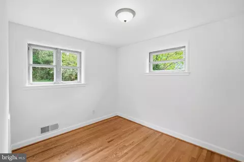 Bedroom - 10207 Brunswick Ave, Silver Spring, MD 20902 photo 4 of 7