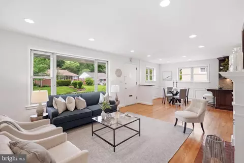 Living - 10207 Brunswick Ave, Silver Spring, MD 20902 photo 3 of 4