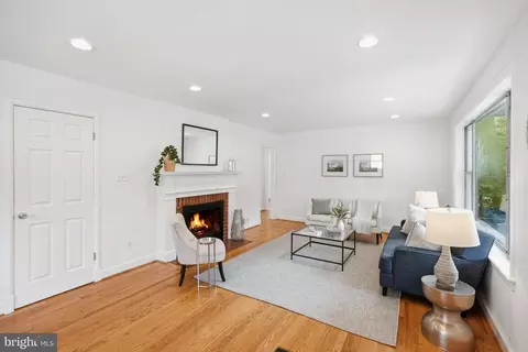Living - 10207 Brunswick Ave, Silver Spring, MD 20902 photo 2 of 4