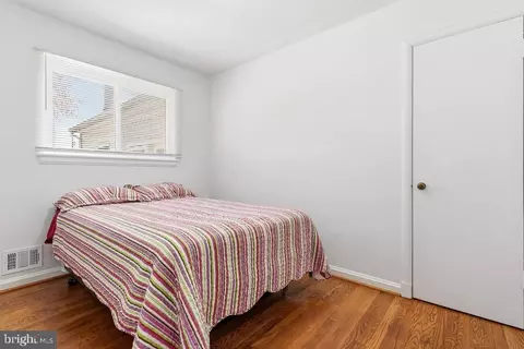 Bedroom - 11109 Bucknell Dr, Silver Spring, MD 20902 photo 1 of 5
