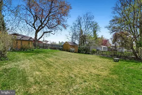 Exterior - 11109 Bucknell Dr, Silver Spring, MD 20902 photo 5 of 12