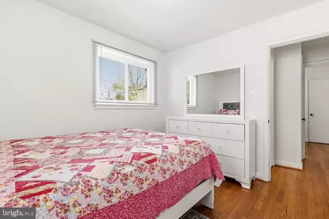 Bedroom - 11109 Bucknell Dr, Silver Spring, MD 20902 photo 3 of 5