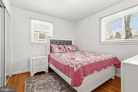 Bedroom - 11109 Bucknell Dr, Silver Spring, MD 20902 photo 2 of 5