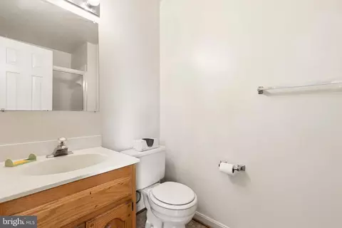 Bath - 5 Sonata Ct, Silver Spring, MD 20901 photo 1 of 5