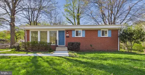 622 Mcintyre Rd, Rockville, MD 20851