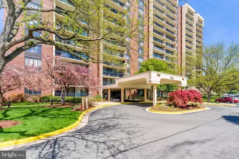 7401 Westlake Ter #1205, Bethesda, MD 20817