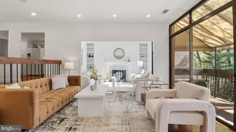 4924 Sentinel Dr #2-405, Bethesda, MD 20816