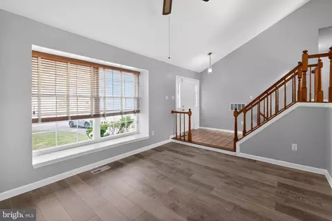 Entry Way - 12909 Summer Hill Dr, Silver Spring, MD 20904 photo 3 of 7