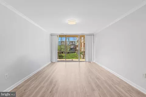 Living - 3970 Bel Pre Rd #3970-4, Silver Spring, MD 20906 photo 1 of 5