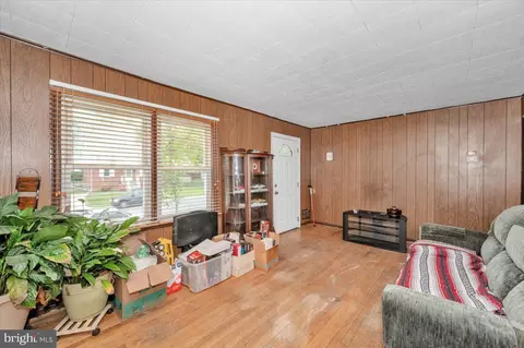 Living - 9813 Braddock Rd, Silver Spring, MD 20903 photo 1 of 3