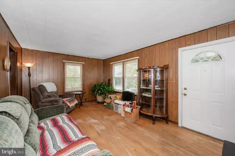 Living - 9813 Braddock Rd, Silver Spring, MD 20903 photo 3 of 3