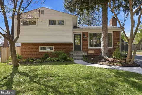 3519 Plyers Mill Ct, Kensington, MD 20895