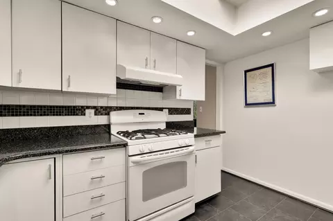 Kitchen - 1005 Ruppert Rd, Silver Spring, MD 20903 photo 3 of 3