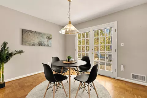 Dining - 1005 Ruppert Rd, Silver Spring, MD 20903 photo 3 of 6
