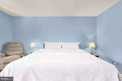 Bedroom - 1005 Ruppert Rd, Silver Spring, MD 20903 photo 6 of 9