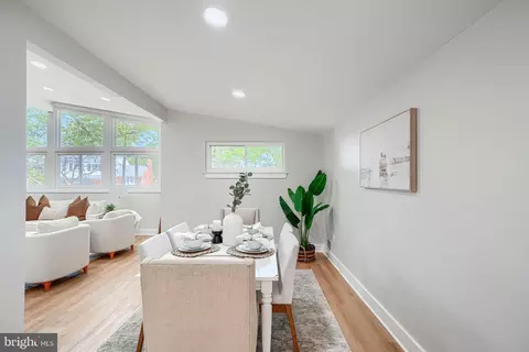 Dining - 11514 Lovejoy St, Silver Spring, MD 20902 photo 2 of 4