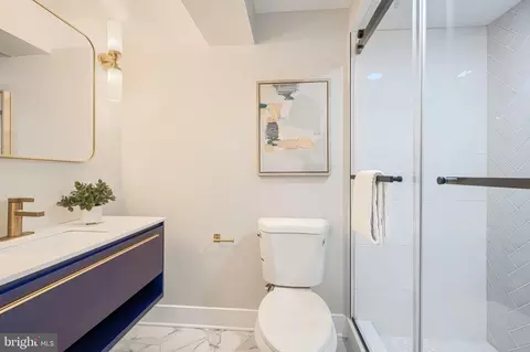 Bath - 11514 Lovejoy St, Silver Spring, MD 20902 photo 6 of 8