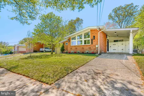 11514 Lovejoy St, Silver Spring, MD 20902