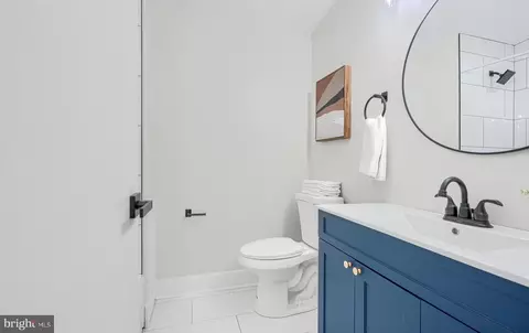 Bath - 11514 Lovejoy St, Silver Spring, MD 20902 photo 3 of 8