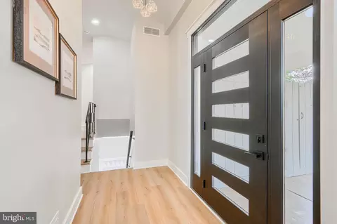 Entry Way - 11514 Lovejoy St, Silver Spring, MD 20902 photo 2 of 8