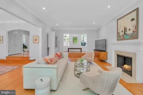 Other - 14 Stanmore Ct, Potomac, MD 20854 photo 4 of 32