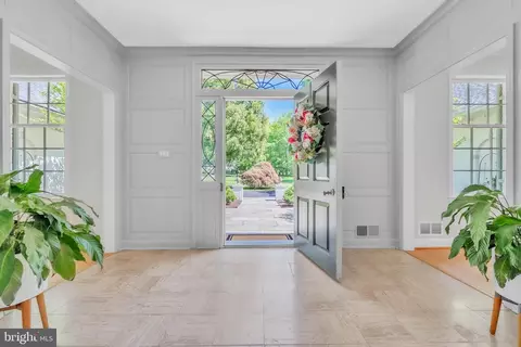 Entry Way - 14 Stanmore Ct, Potomac, MD 20854 photo 1 of 12