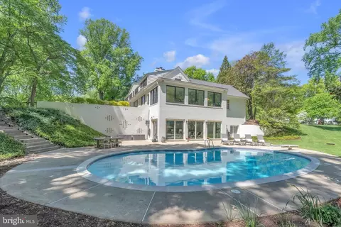 Exterior - 14 Stanmore Ct, Potomac, MD 20854 photo 6 of 14