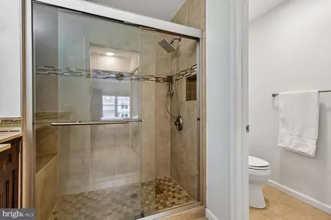 Bath - 1406 Casino Cir, Silver Spring, MD 20906 photo 2 of 3