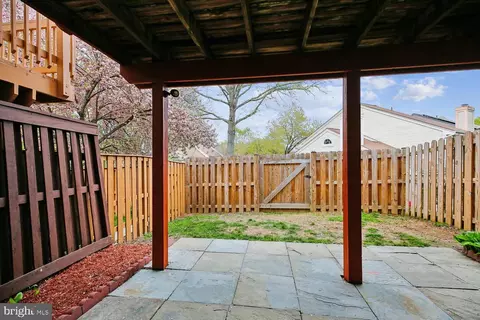 Exterior - 1406 Casino Cir, Silver Spring, MD 20906 photo 3 of 10