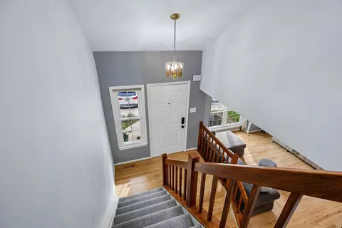 Entry Way - 1406 Casino Cir, Silver Spring, MD 20906 photo 5 of 7