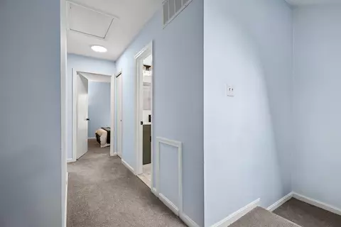 Entry Way - 1406 Casino Cir, Silver Spring, MD 20906 photo 7 of 7