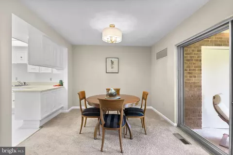 Dining - 3382 Chiswick Ct #51-2D, Silver Spring, MD 20906 photo 4 of 6