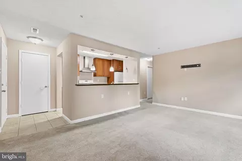 14018 Valleyfield Dr #6-7, Silver Spring, MD 20906