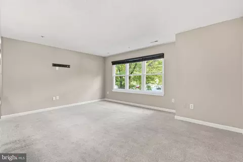 Living - 14018 Valleyfield Dr #6-7, Silver Spring, MD 20906 photo 2 of 4
