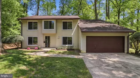 3 Don Mills Ct, Rockville, MD 20850