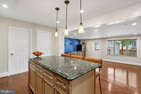 Kitchen - 3709 Kenway St, Silver Spring, MD 20906 photo 3 of 4