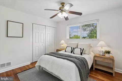 Bedroom - 3709 Kenway St, Silver Spring, MD 20906 photo 3 of 5
