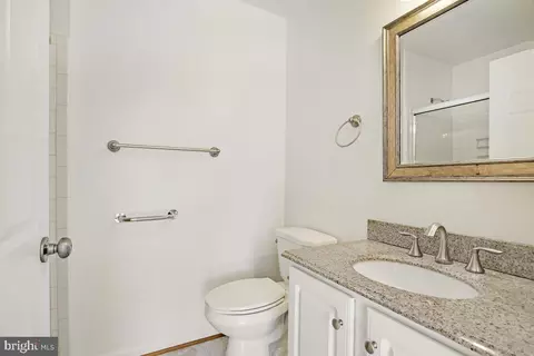 Bath - 15320 Pine Orchard Dr #83-2J, Silver Spring, MD 20906 photo 3 of 4