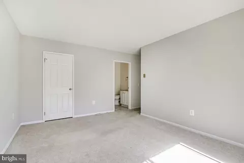 Bedroom - 15320 Pine Orchard Dr #83-2J, Silver Spring, MD 20906 photo 4 of 4